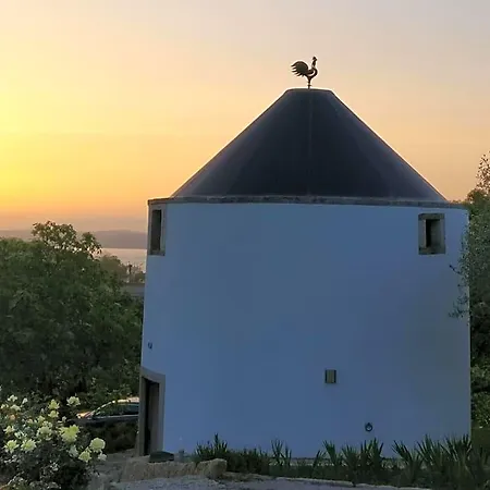 Olá Belém! Cozy Windmill, Stunning Views To Lisboa